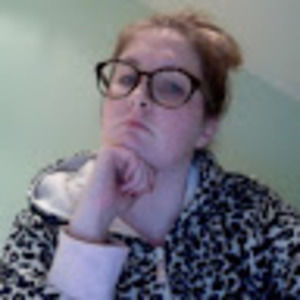 Meet your Posher, Elise